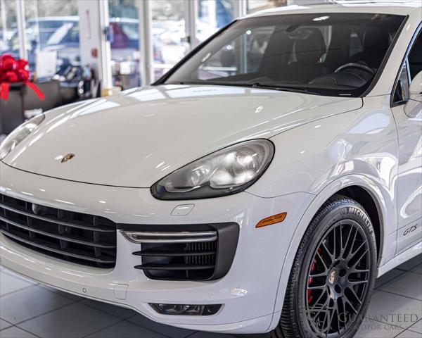 2017 porsche cayenne gts