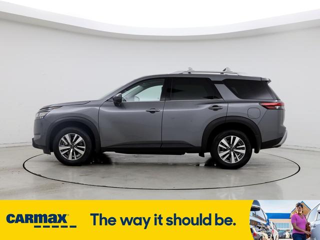2023 nissan pathfinder sl