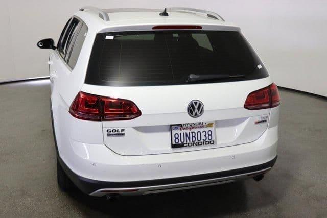 2017 volkswagen golf alltrack se in escondido, california
