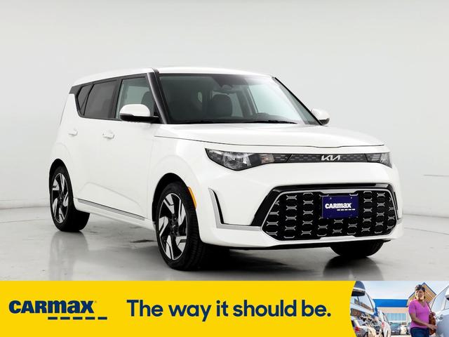 2023 kia soul ex