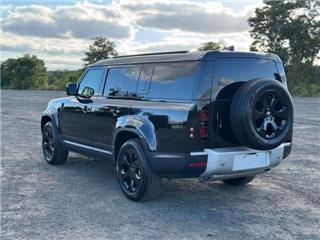 2024 Land Rover Defender 130 p300 s