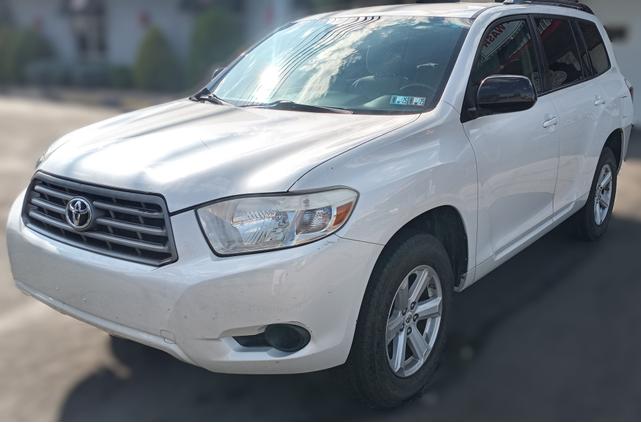 2010 toyota highlander base