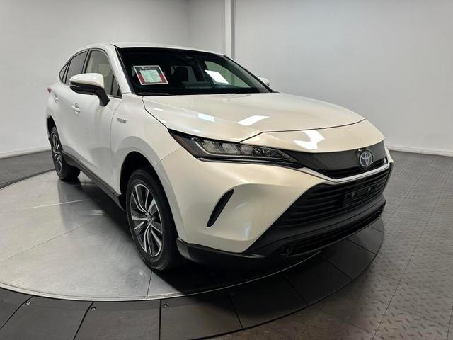 2021 toyota venza le