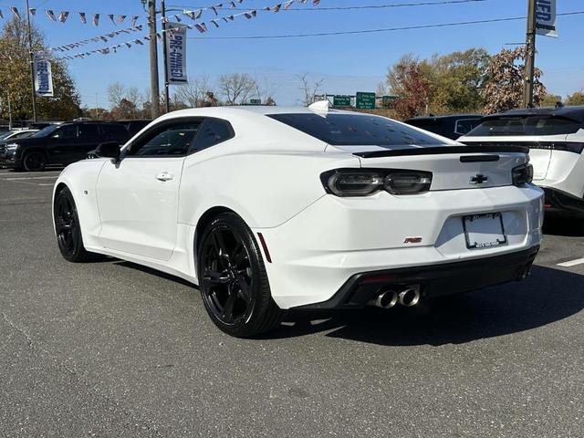 2024 chevrolet camaro 2lt