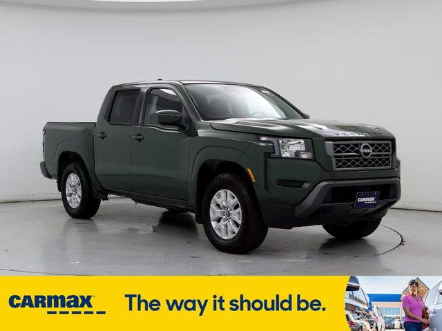2022 nissan frontier sv