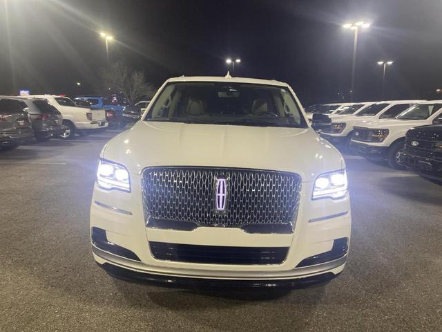 2022 lincoln navigator reserve