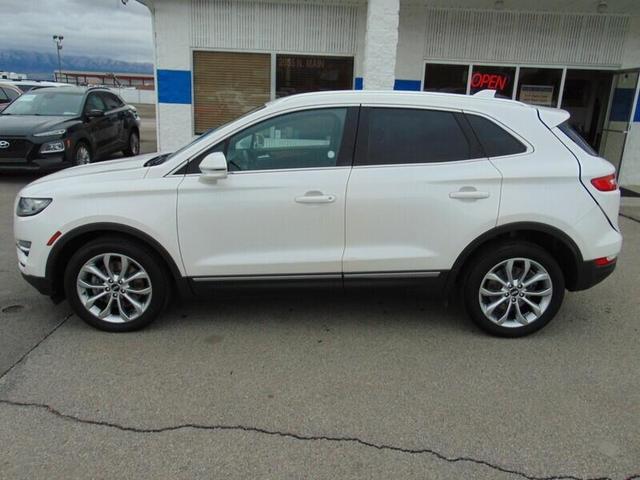 2019 lincoln mkc select