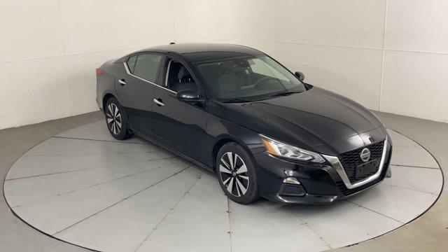 2021 nissan altima 2.5 sv