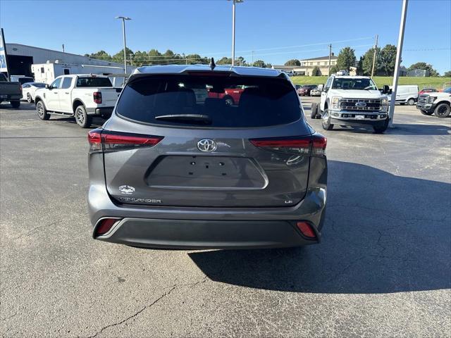 2023 toyota highlander le