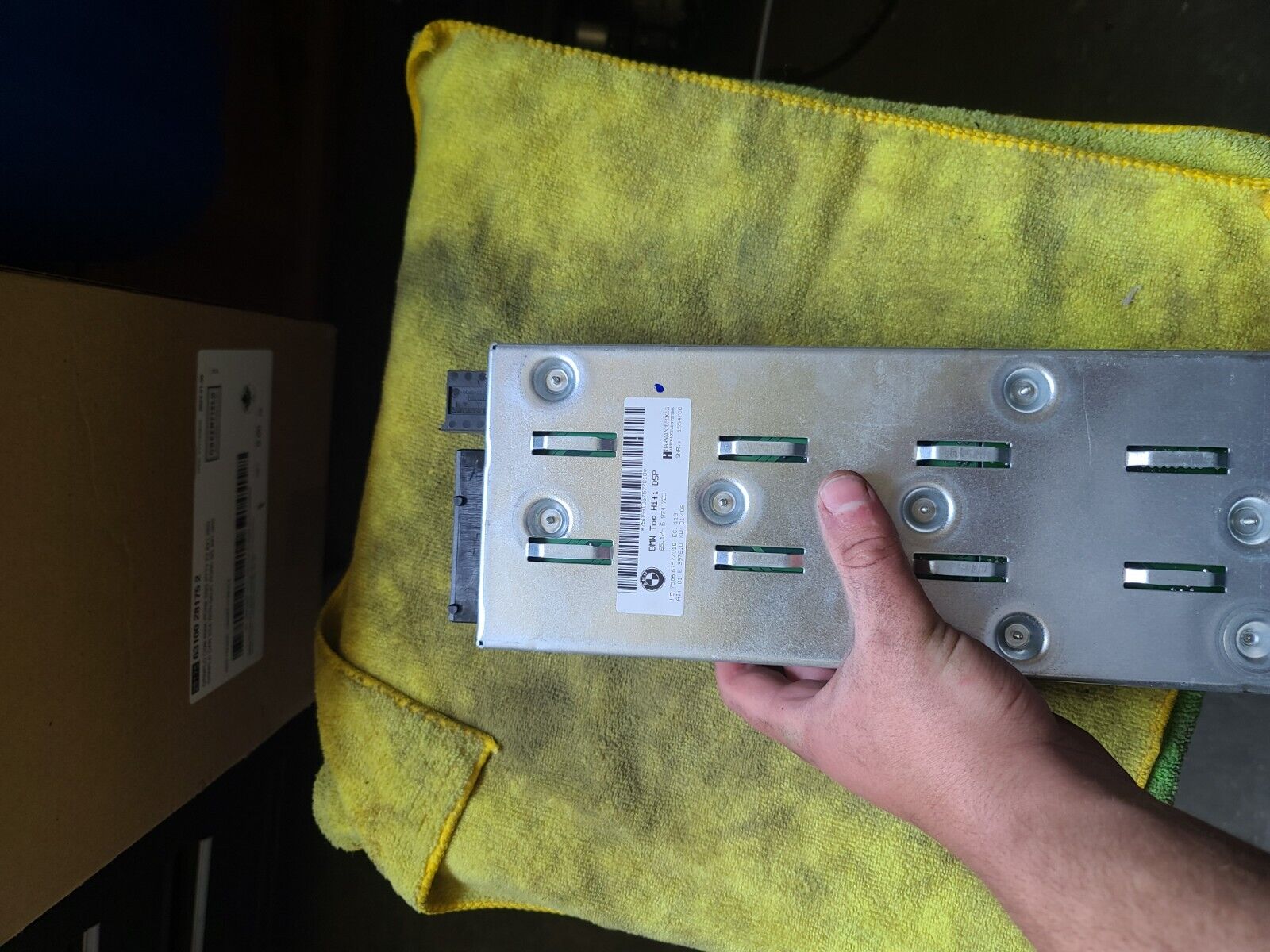logic 7 amp pulled from 2006 bmw e60. works in any car that uses logic 7. used