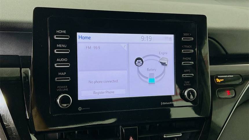 2024 toyota camry hybrid le