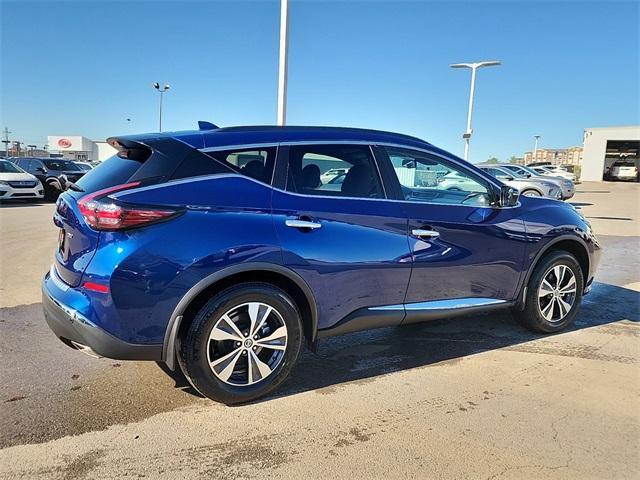 2022 nissan murano sv