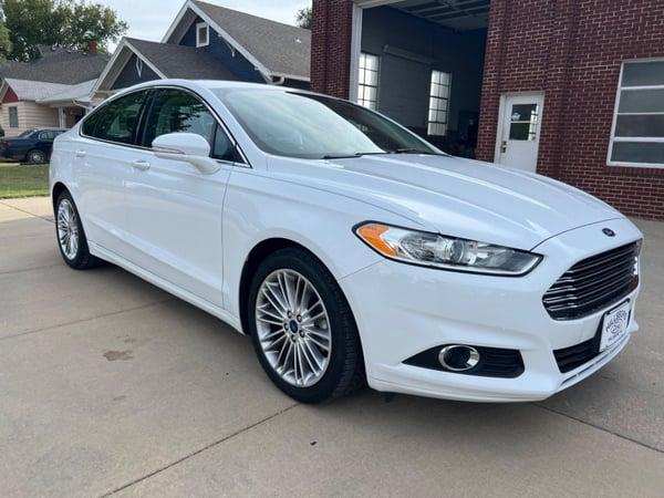 2015 ford fusion in secaucus, new jersey