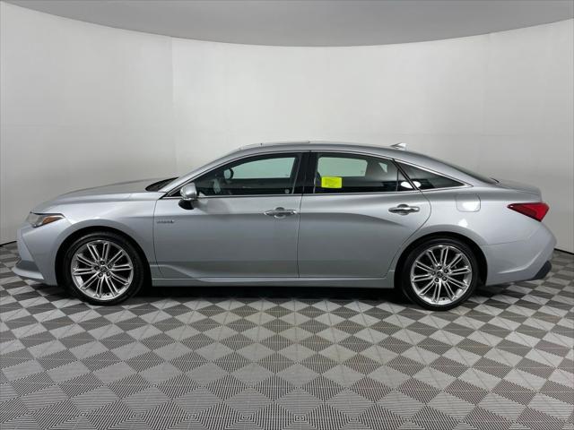 2021 toyota avalon hybrid limited