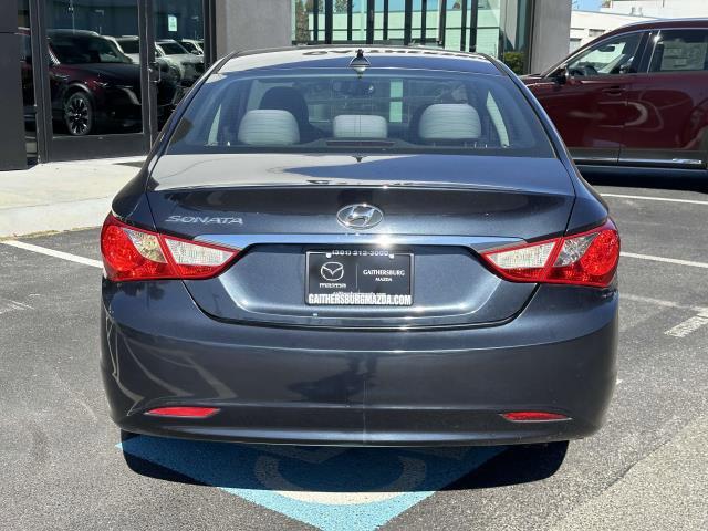 2012 hyundai sonata gls