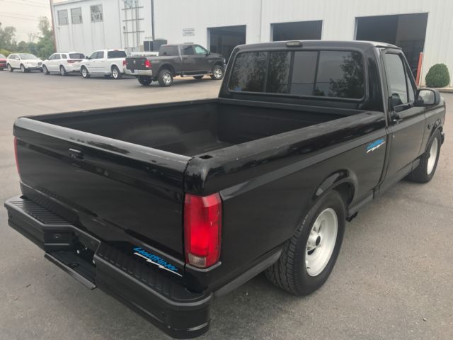 1993 ford f-150 lightning black truck regular cab v-6 cyl automatic
