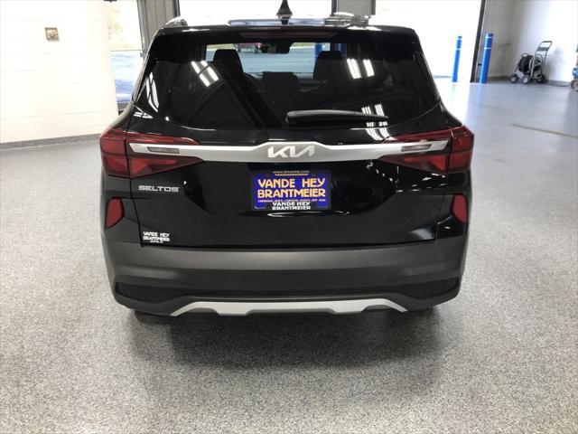 2022 kia seltos lx