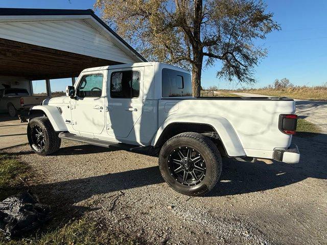 2021 jeep gladiator overland