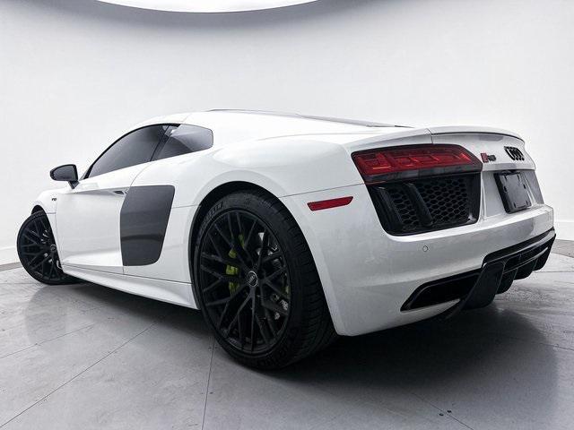 2018 audi r8 5.2 v10