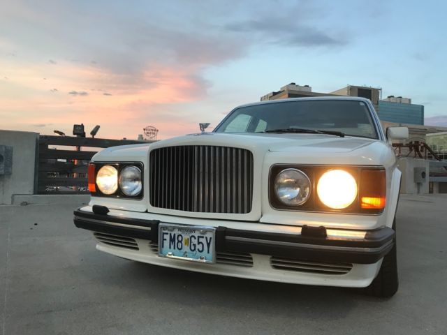 beautiful 1989 bentley turbo r