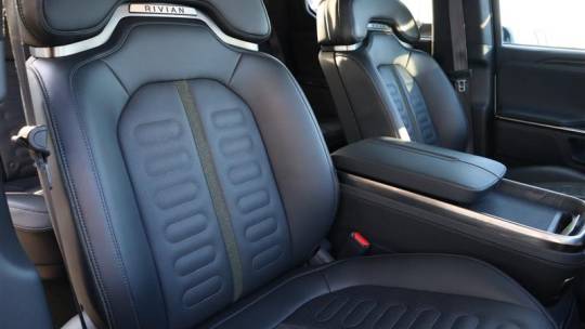 2022 rivian r1t adventure