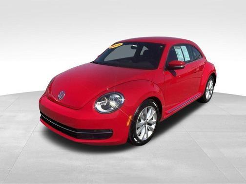 2013 volkswagen beetle in saint louis, missouri