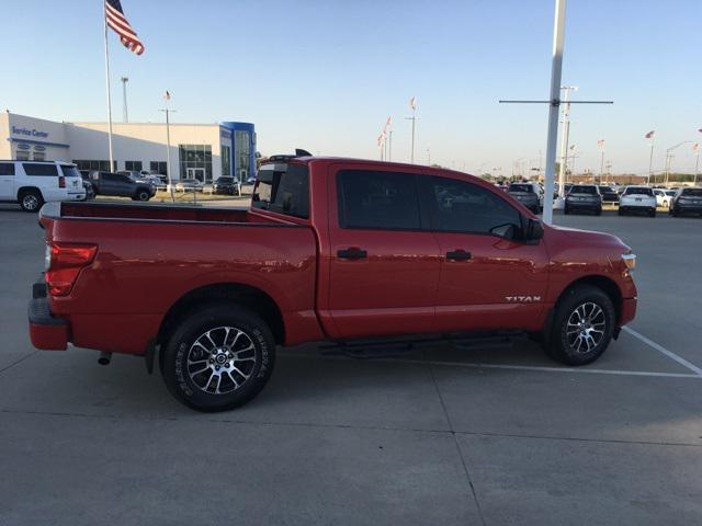 2022 nissan titan crew cab sv 4x4