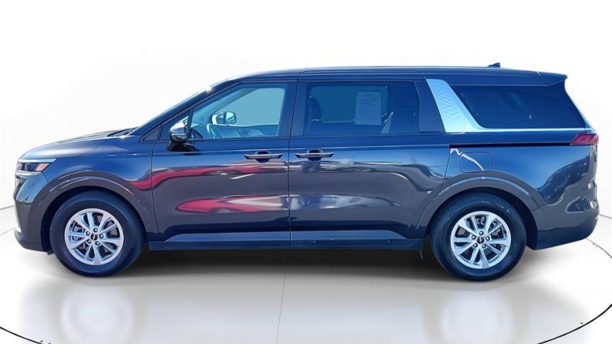 2023 kia carnival lx
