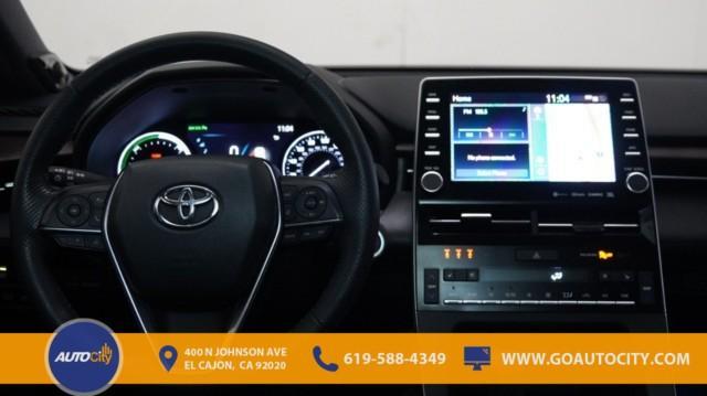 2022 toyota avalon hybrid limited