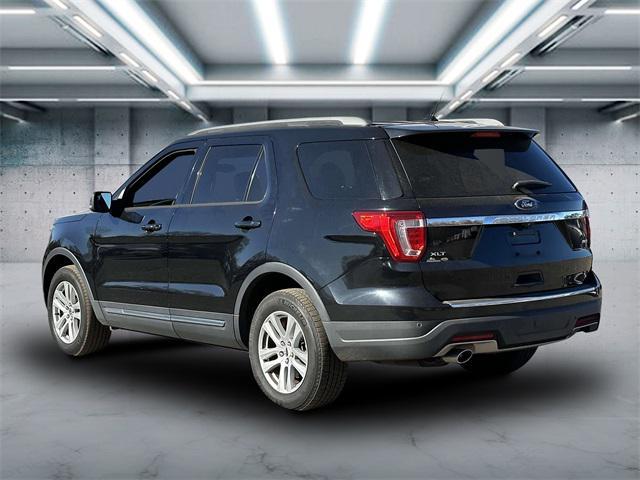 2018 ford explorer xlt