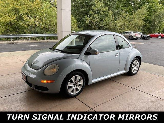 2010 volkswagen new beetle
