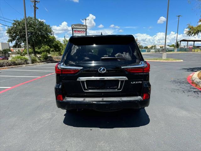 2021 lexus lx 570 base
