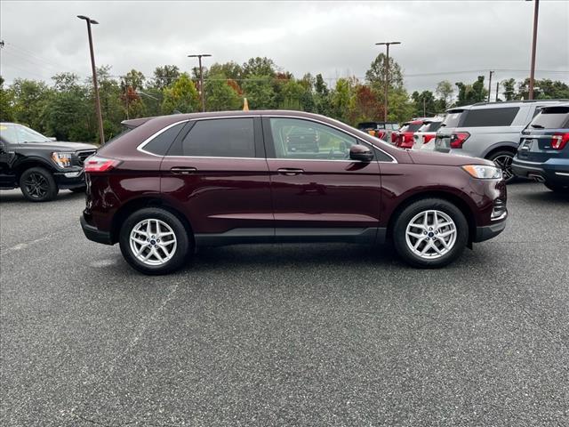 2022 ford edge sel