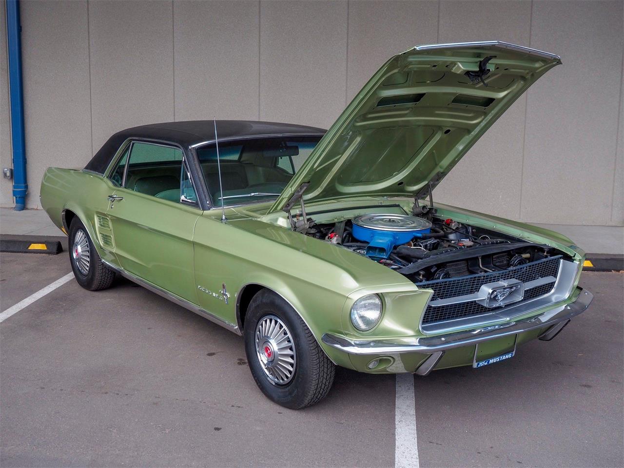1967 ford mustang