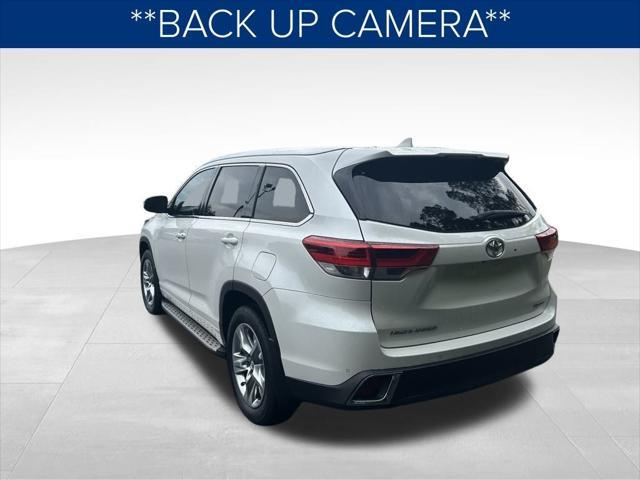 2019 toyota highlander limited