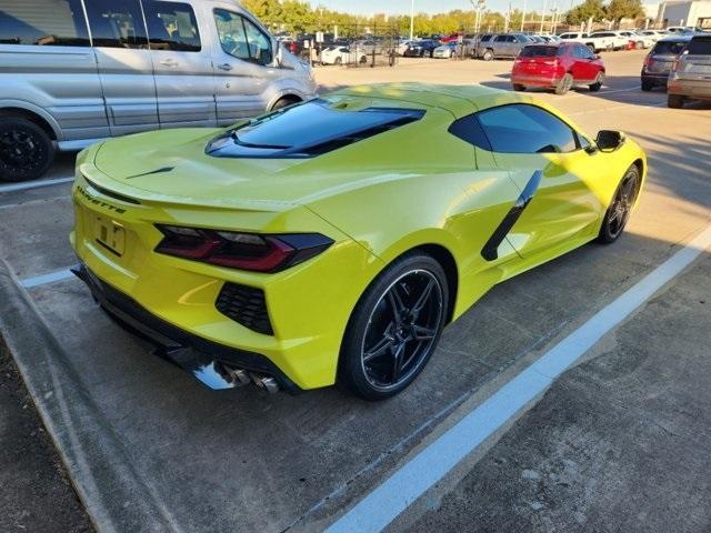 2022 chevrolet corvette stingray w/2lt