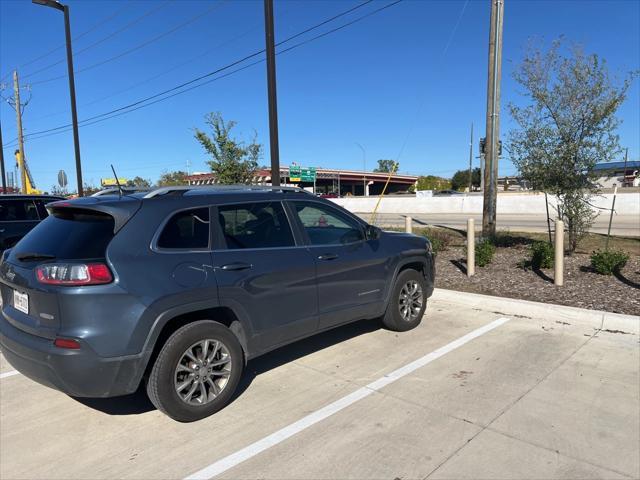 2019 jeep cherokee latitude plus