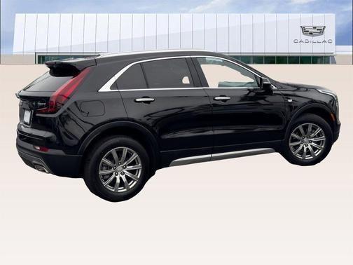 2022 cadillac xt4