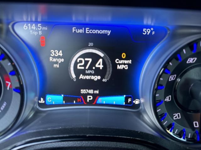 2017 chrysler 300 s