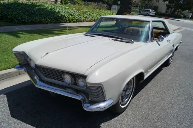 1963 401/325hp v8 - desirable & rare early model with slick dash & factory ac