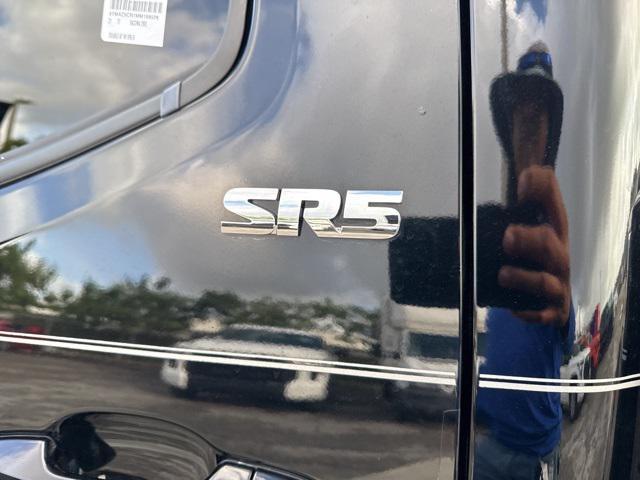 2021 toyota tacoma sr5