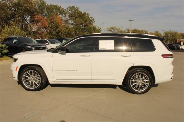2023 jeep grand cherokee l summit