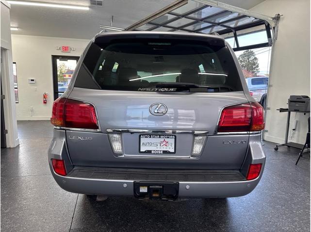 2009 lexus lx 570