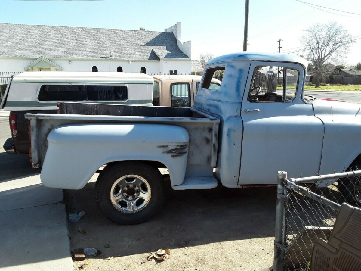 1958 chevrolet pickup 3100. 283 motor 4- on the floor. body wo