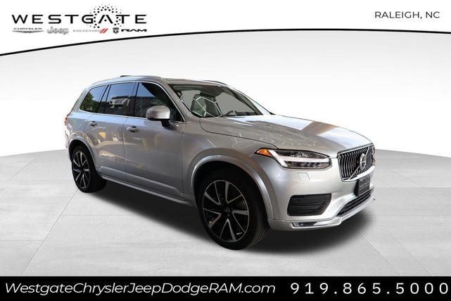 2022 volvo xc90 t6 momentum 7 passenger
