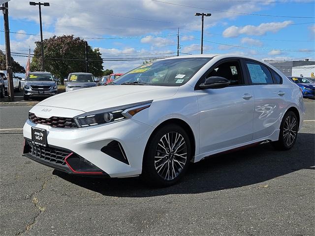 2022 kia forte gt-line