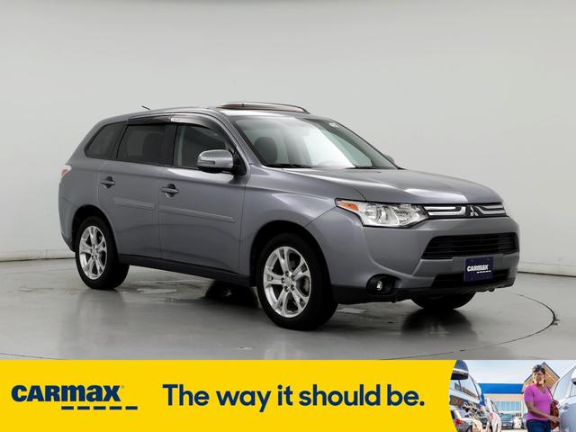 2014 mitsubishi outlander se