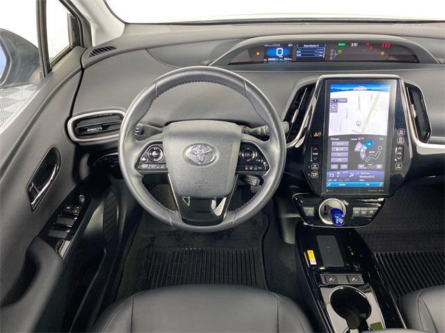 2022 toyota prius prime xle