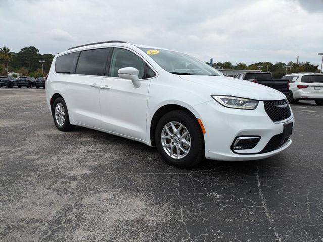 2022 chrysler pacifica touring-l