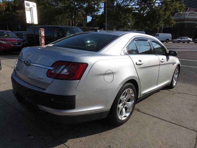 2011 ford taurus sel